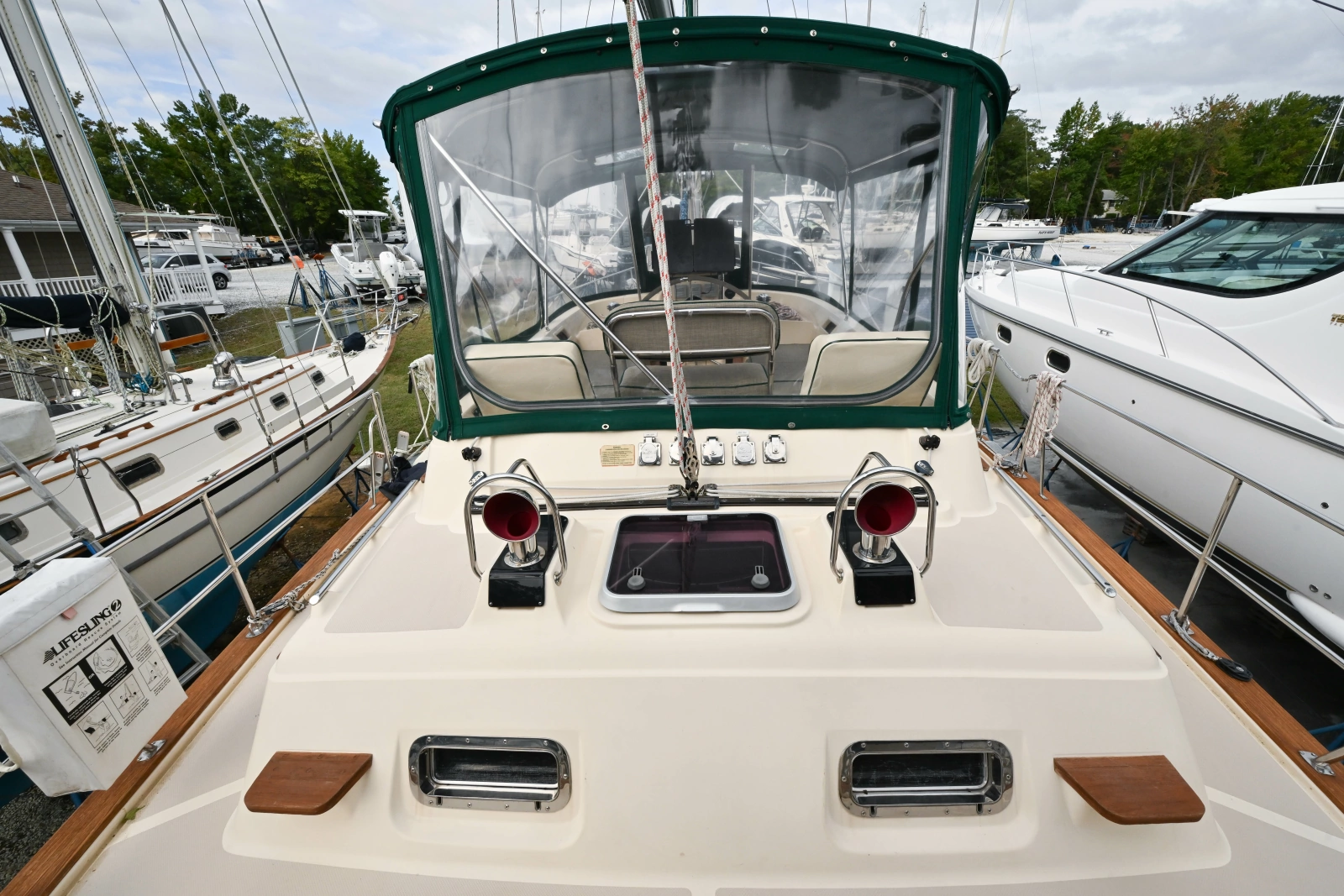 2005 Island Packet 445