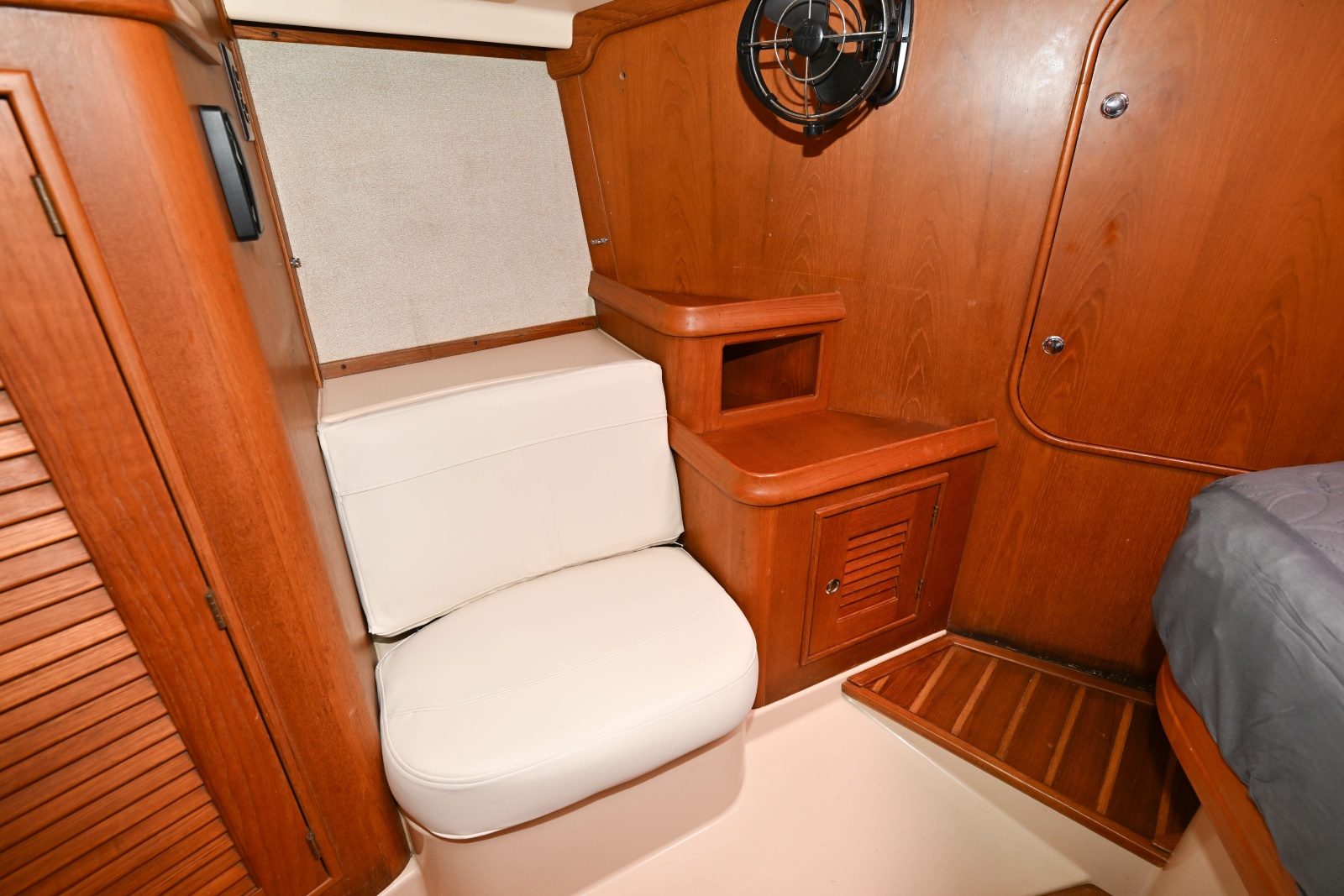2005 Island Packet 445