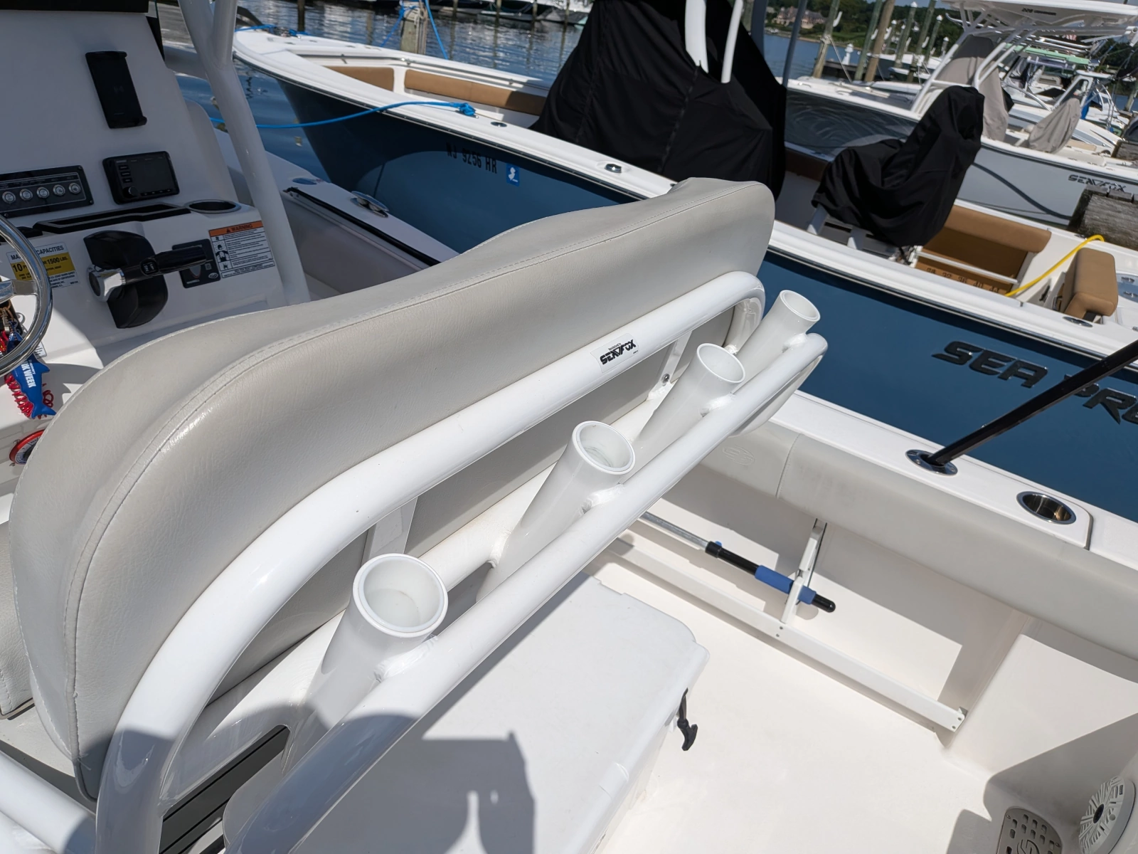 2020 Sea Fox 248 Commander