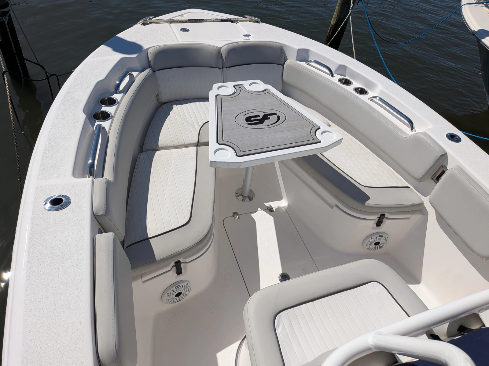 2020 Sea Fox 248 Commander