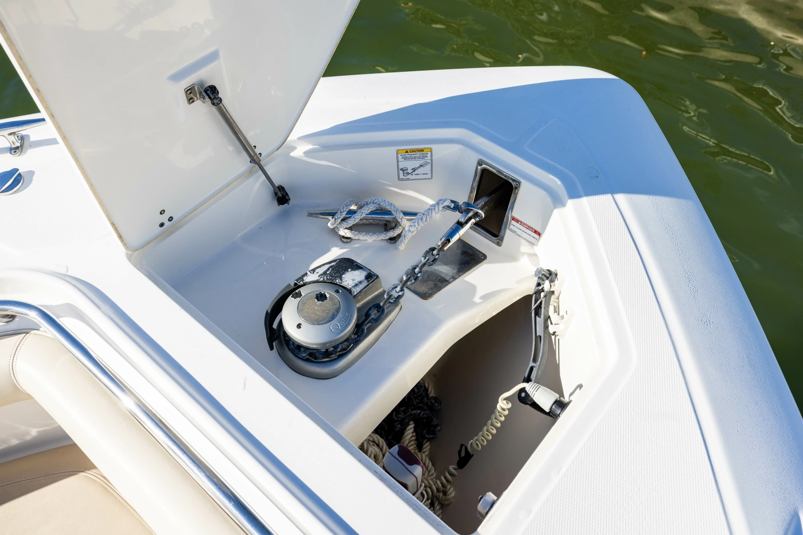 2017 Boston Whaler 370 Outrage