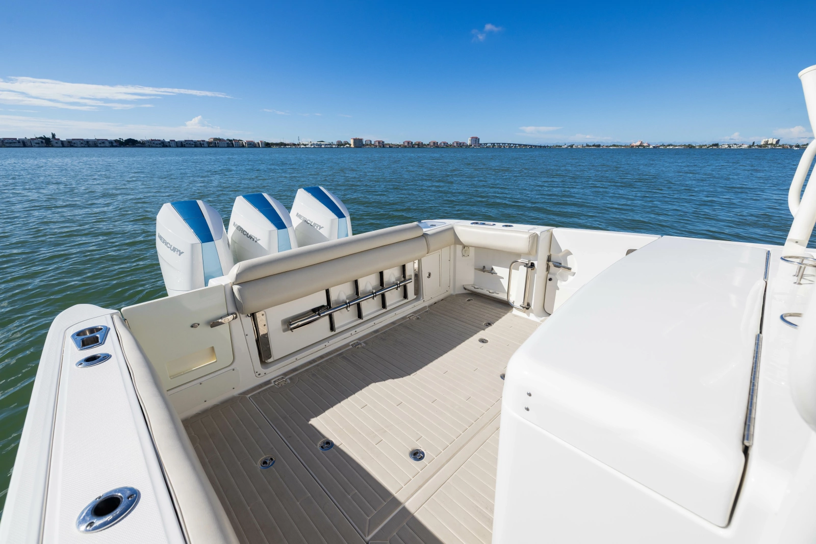 2017 Boston Whaler 370 Outrage