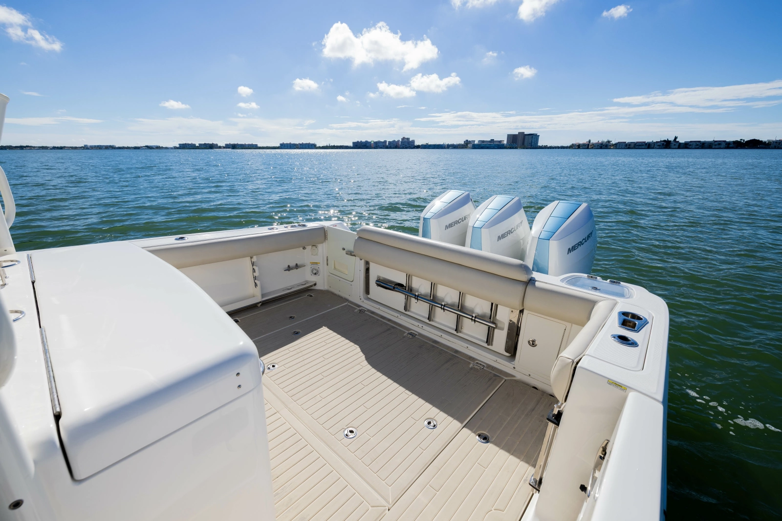 2017 Boston Whaler 370 Outrage