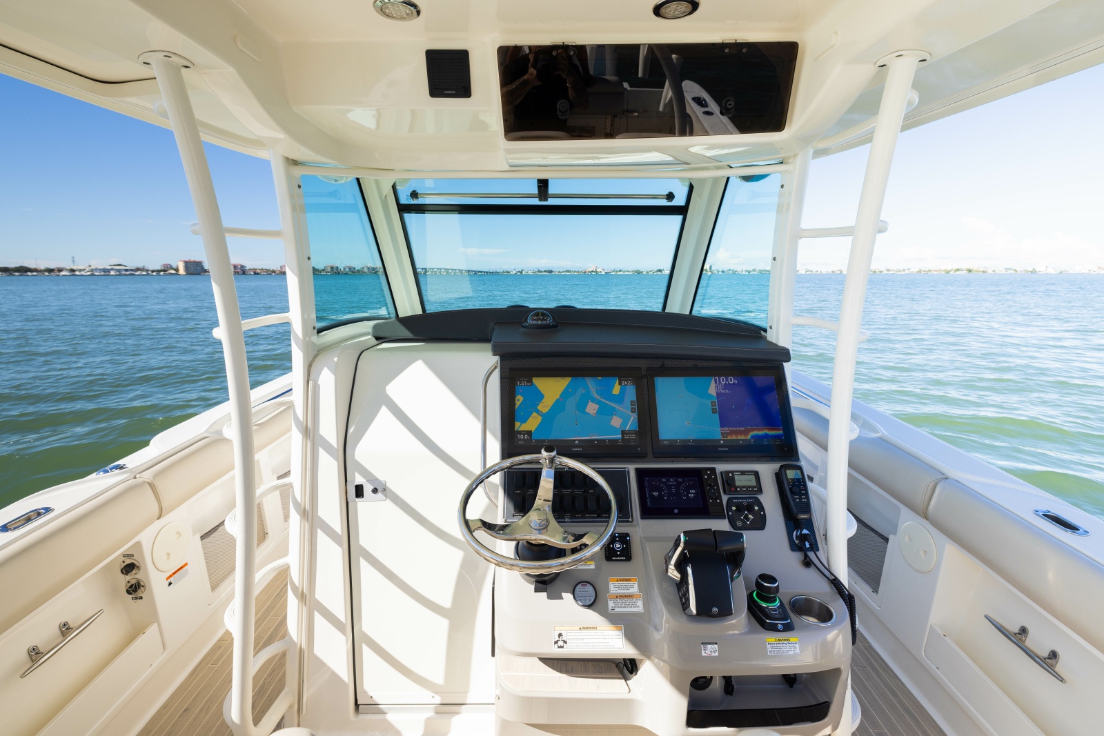 2017 Boston Whaler 370 Outrage
