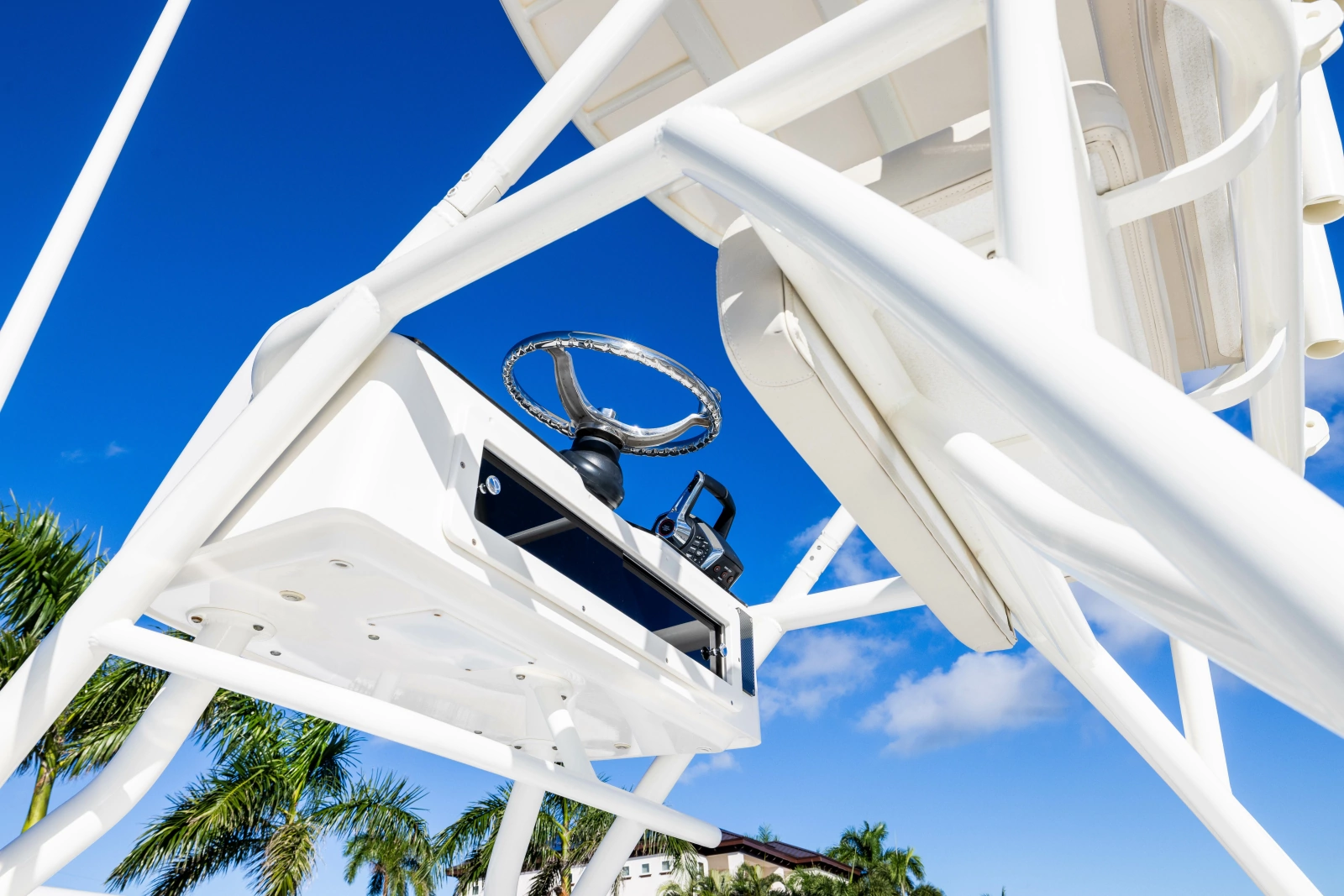 2017 Boston Whaler 370 Outrage