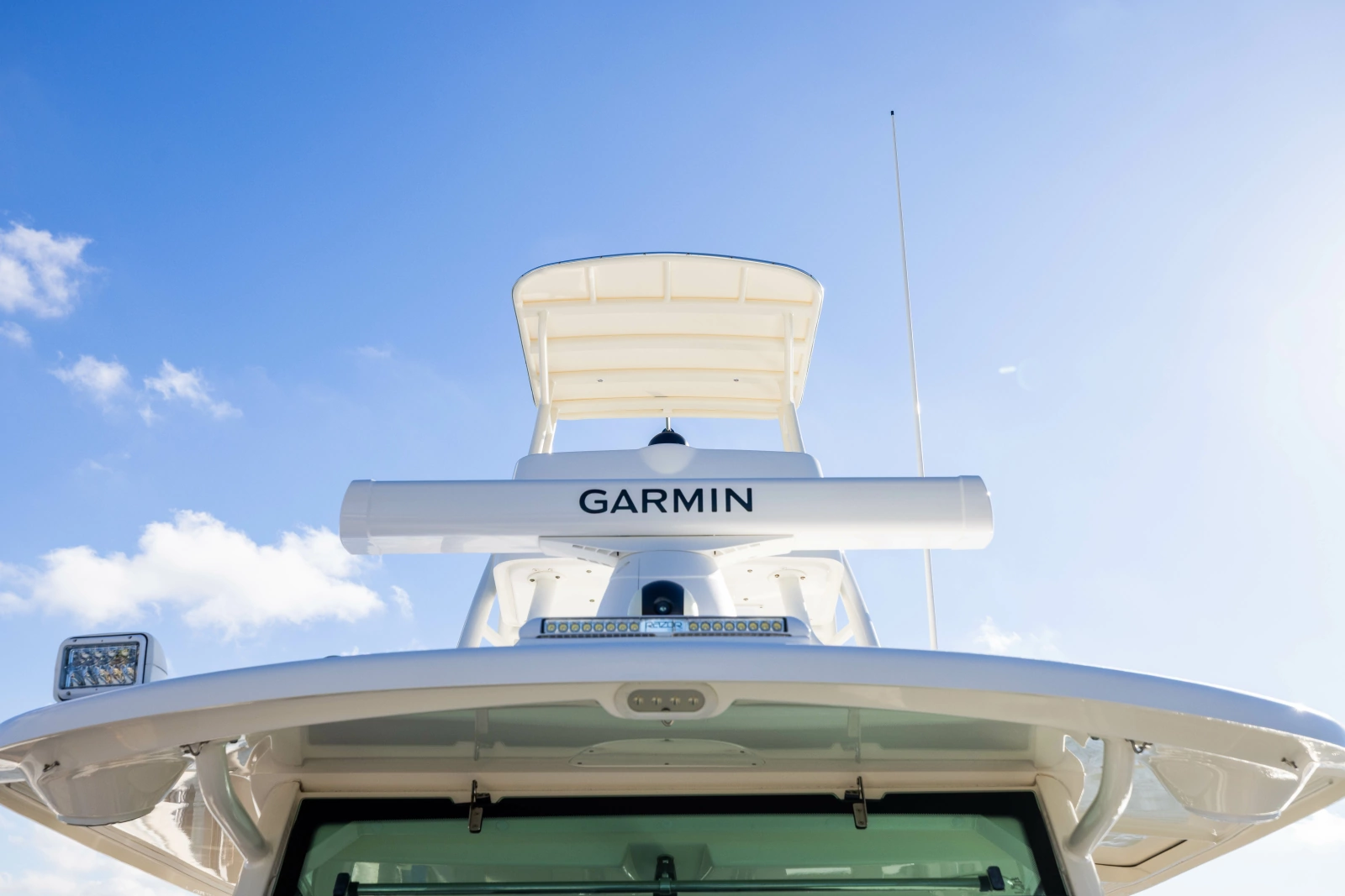 2017 Boston Whaler 370 Outrage
