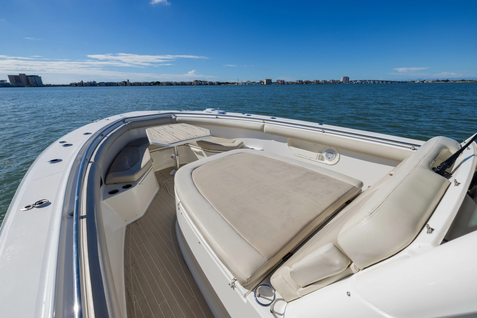 2017 Boston Whaler 370 Outrage