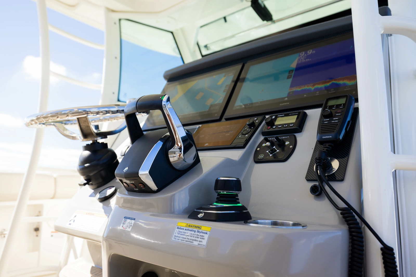 2017 Boston Whaler 370 Outrage