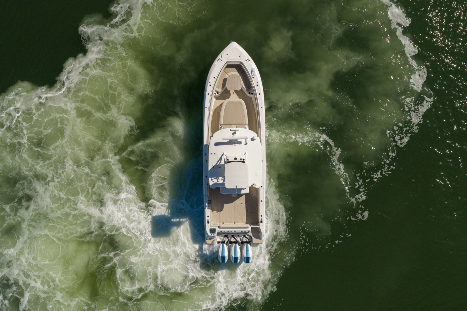 2017 Boston Whaler 370 Outrage