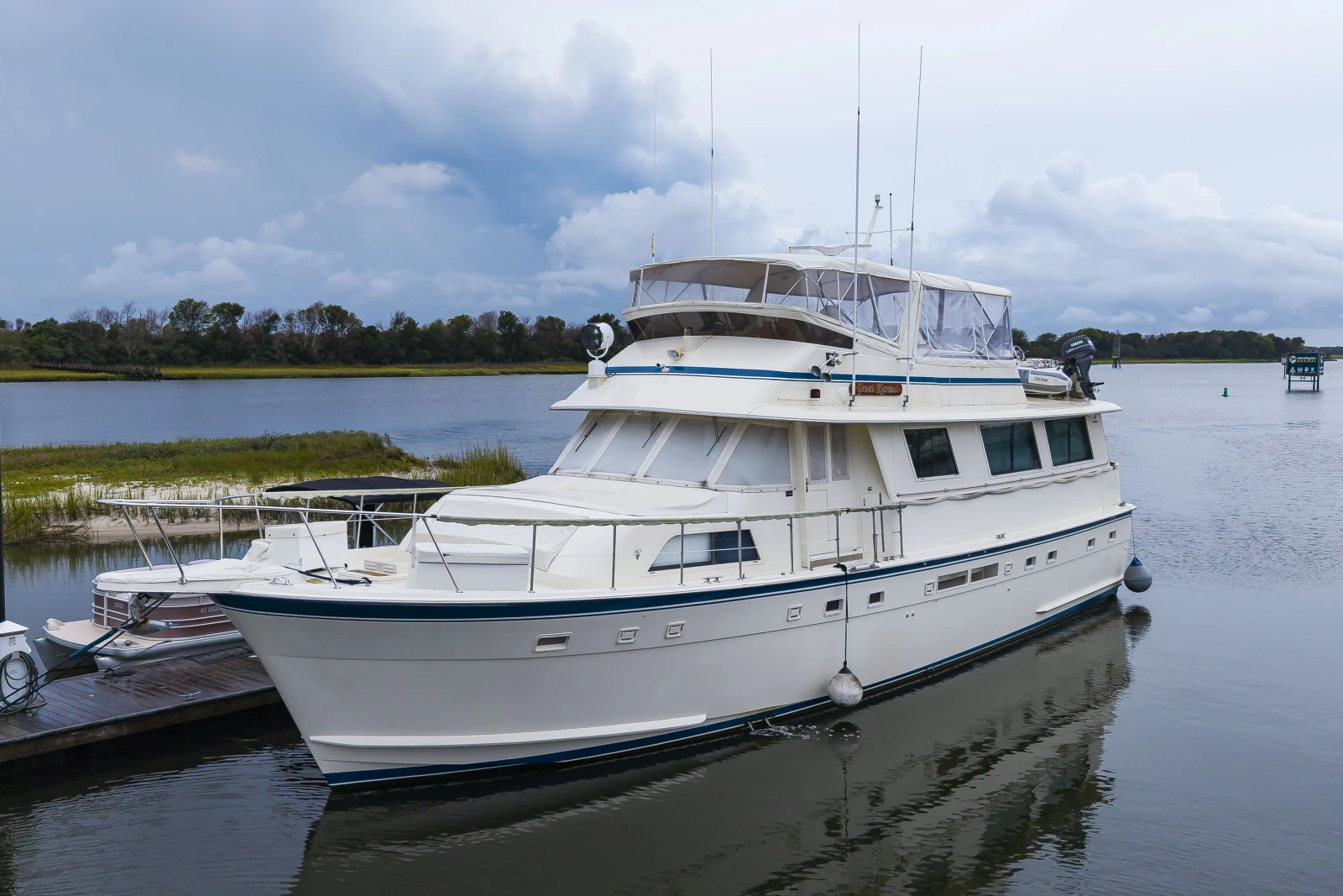 63Hatteras1987_104