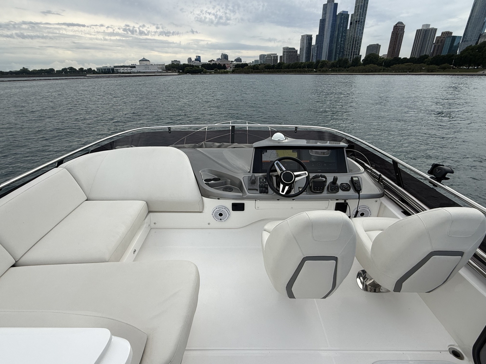 2023 Princess F45