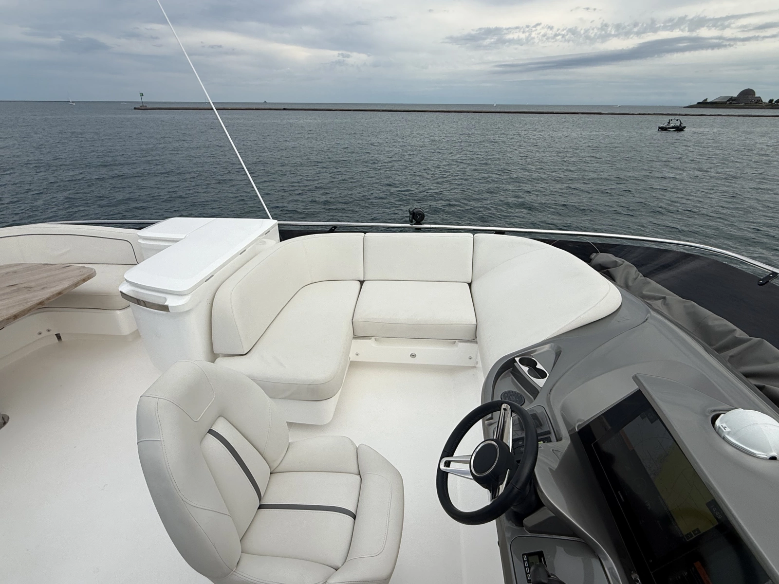 2023 Princess F45