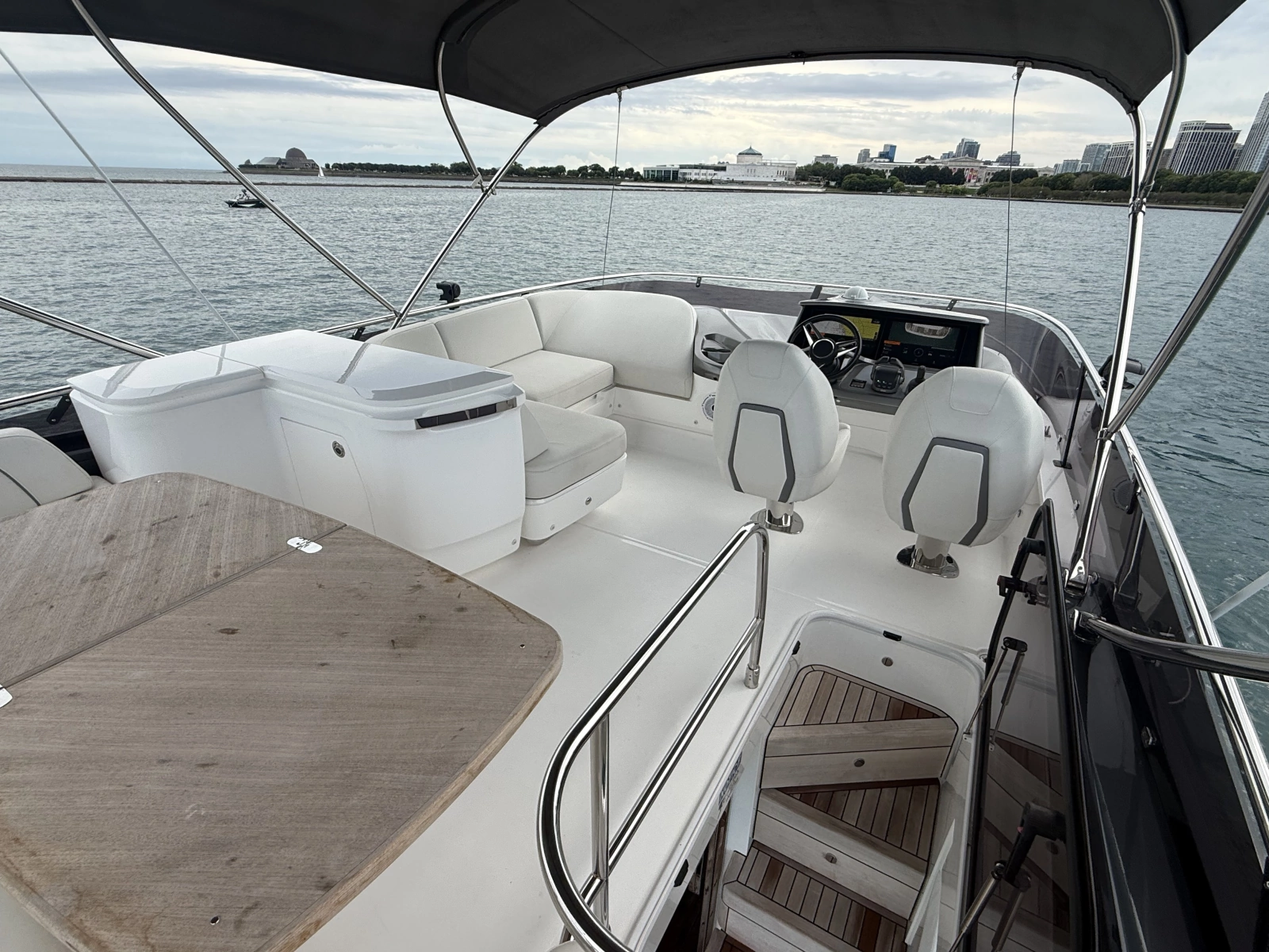 2023 Princess F45