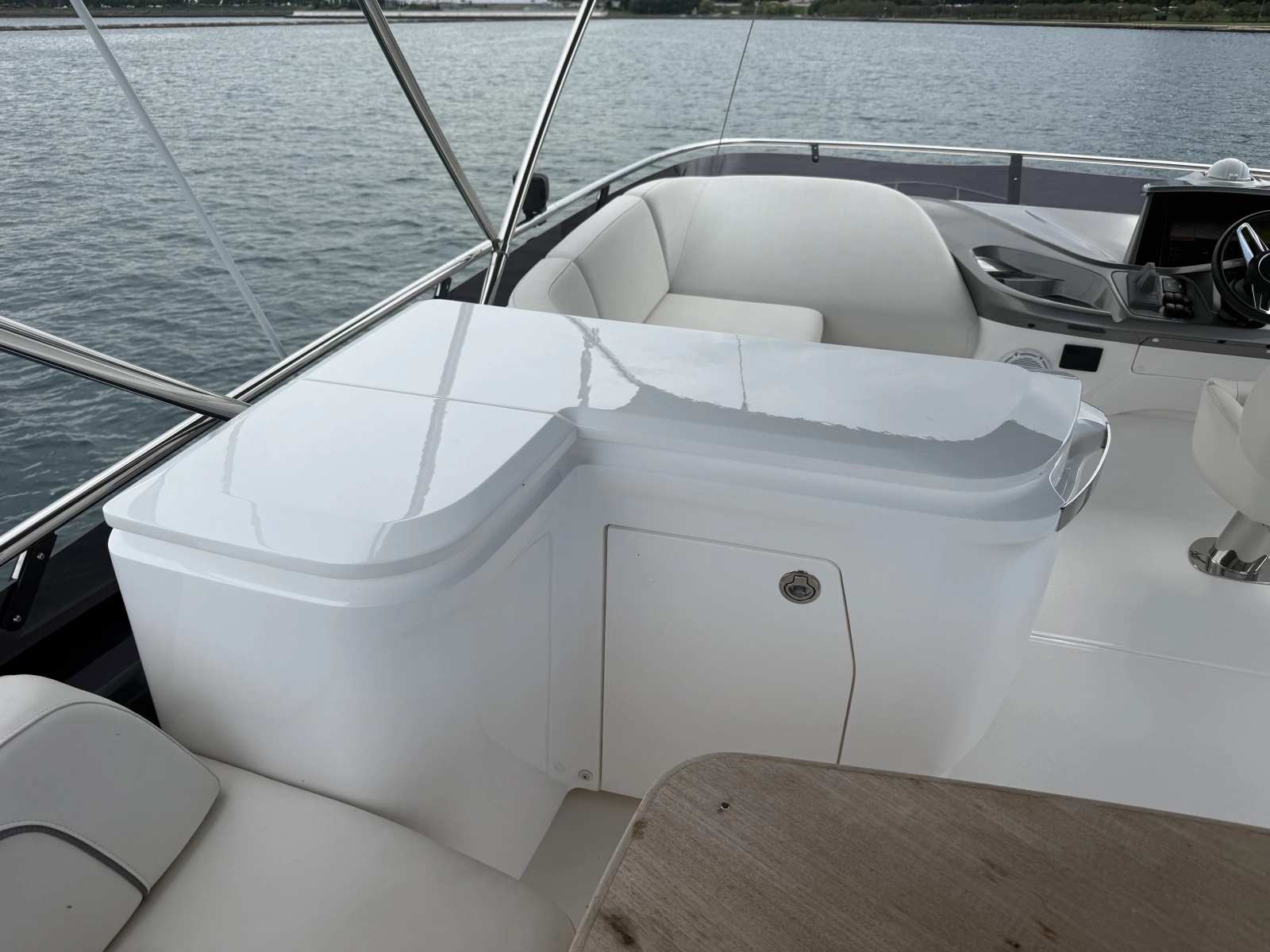 2023 Princess F45