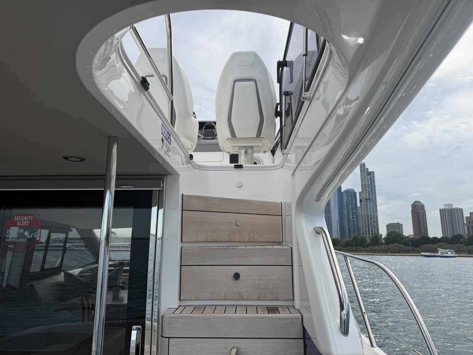 2023 Princess F45