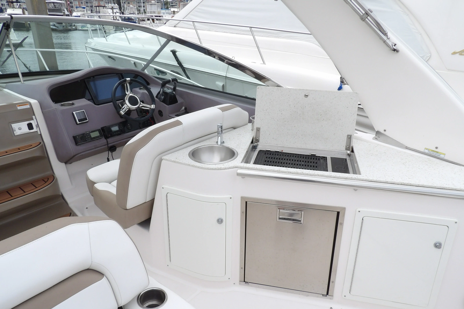 2018 Regal 33 XO