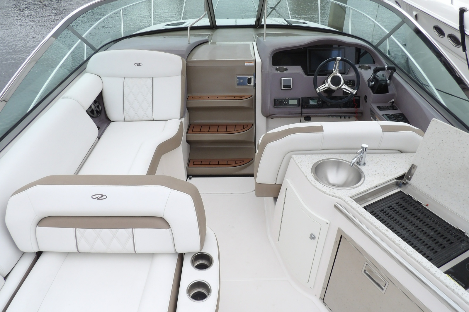 2018 Regal 33 XO