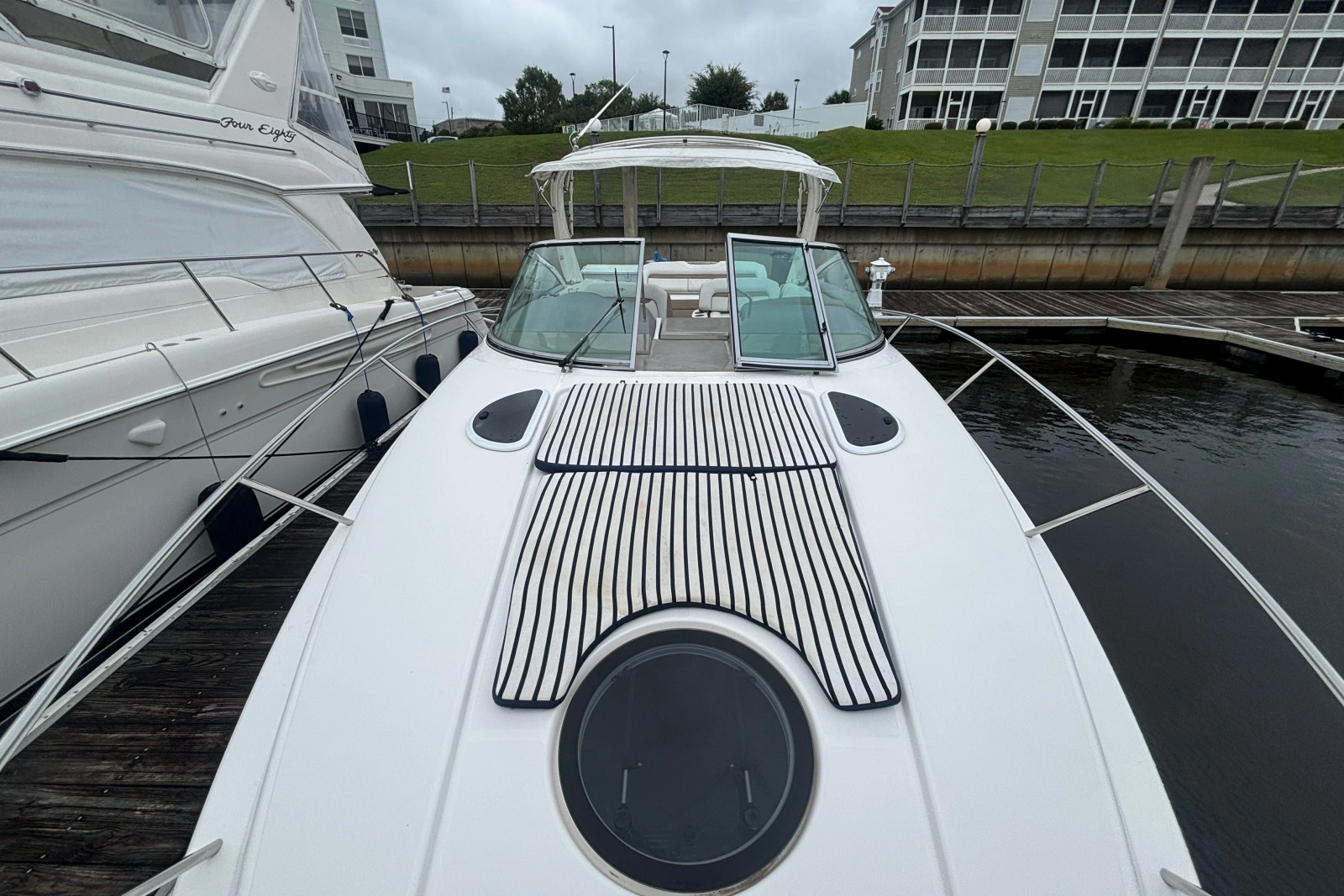 2018 Regal 33 XO