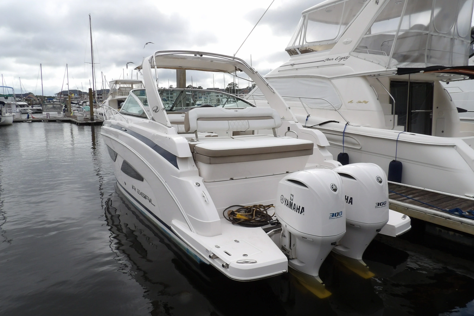 2018 Regal 33 XO