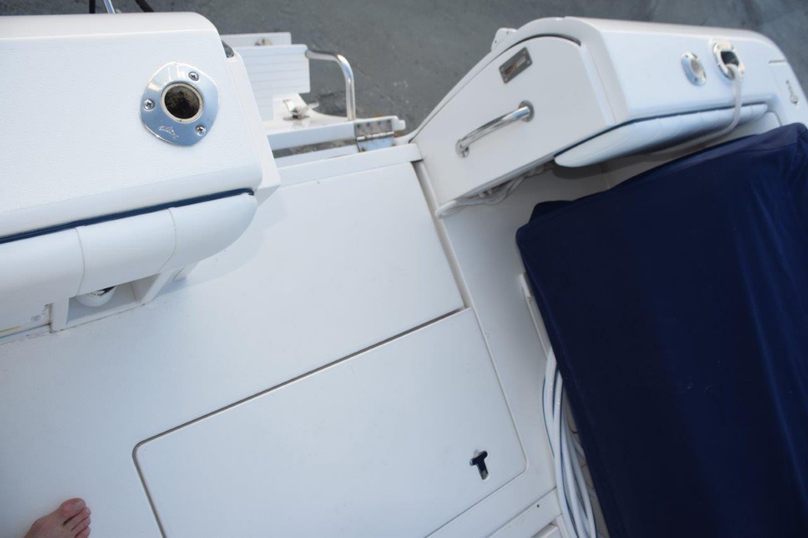 Dive Door Open