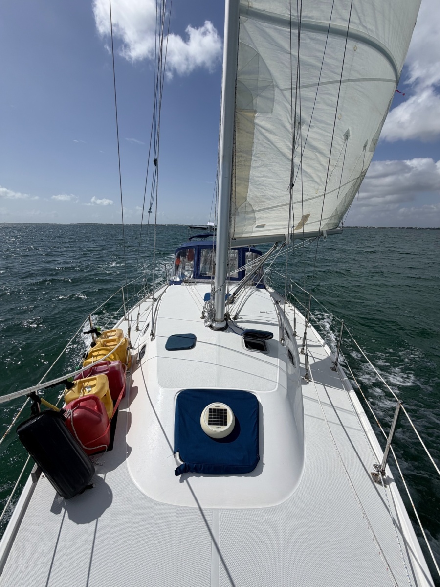 2001 Catalina 36 MK II