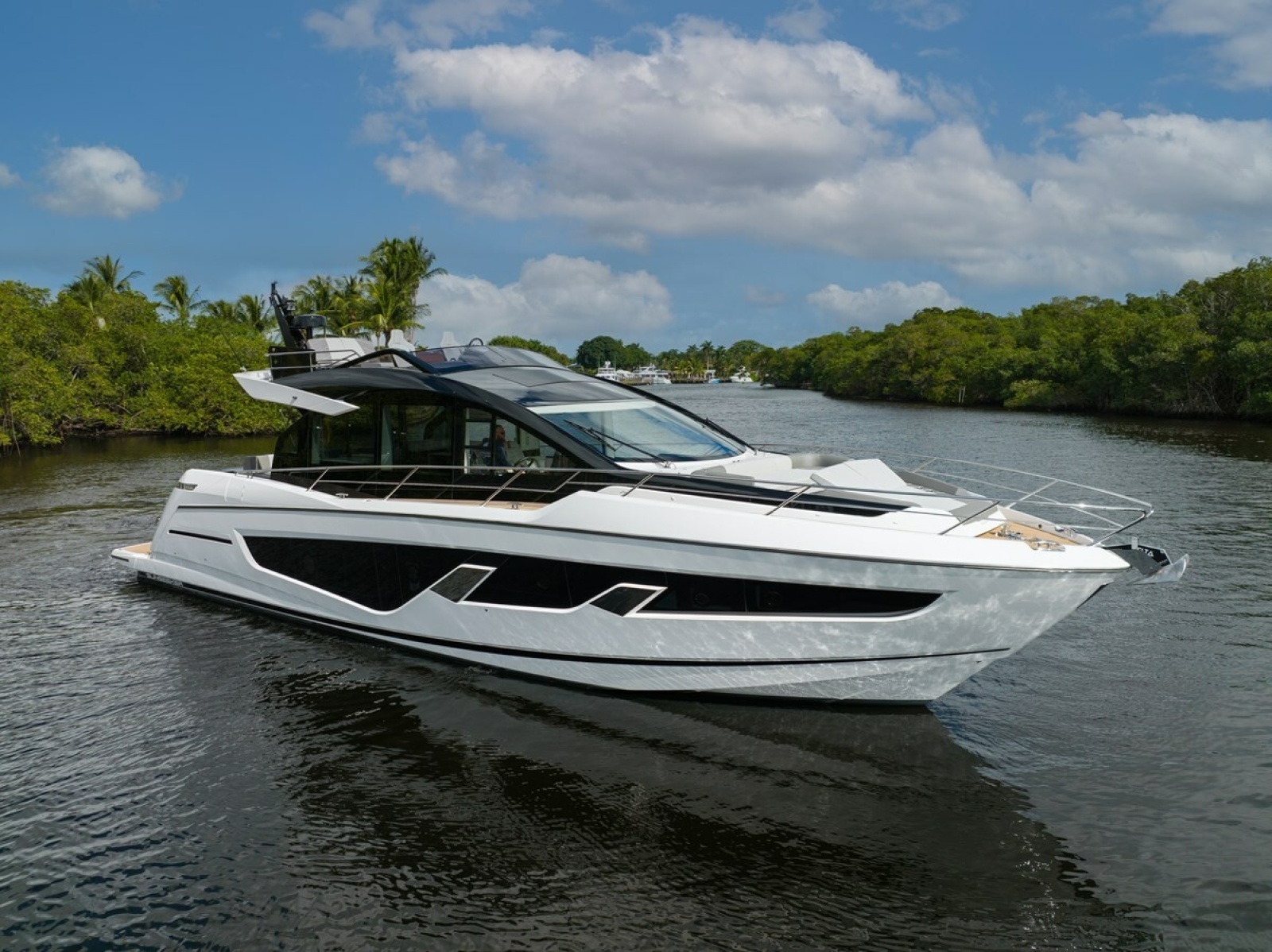 2023 Sunseeker 