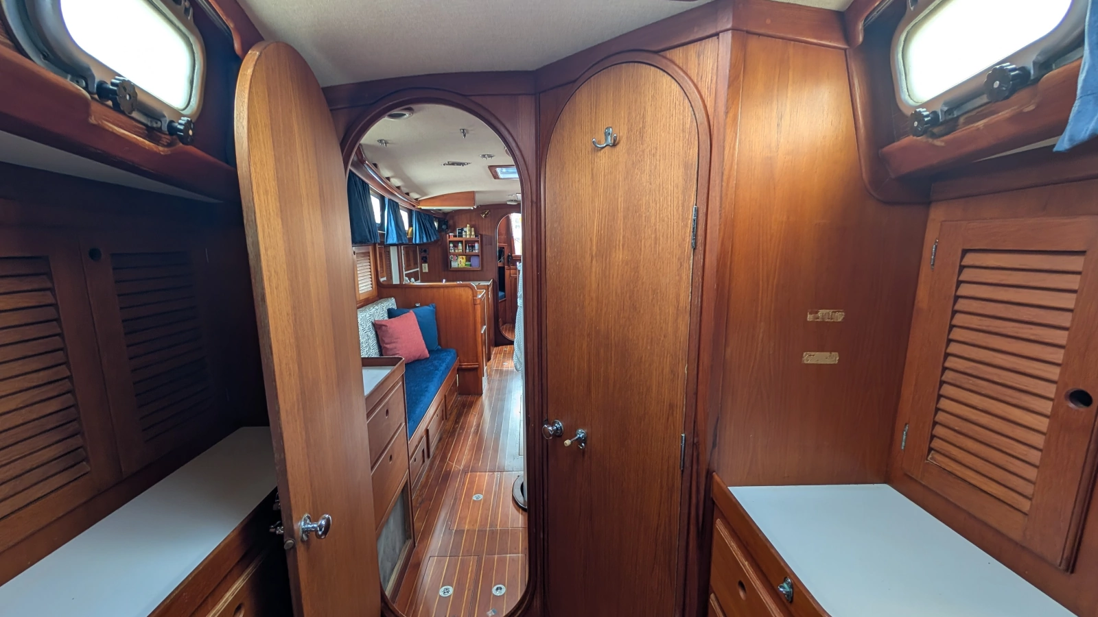 Ranger 47ft Bristol Yacht For Sale