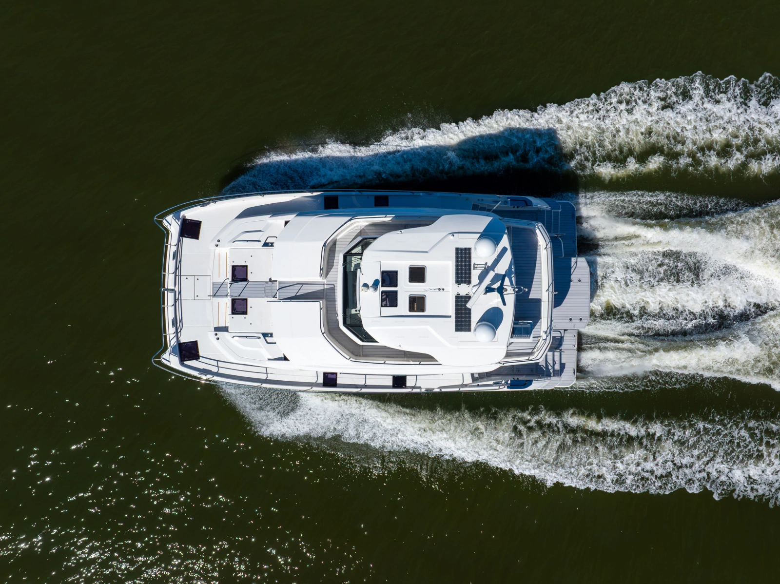 2022 Aquila 54 YACHT
