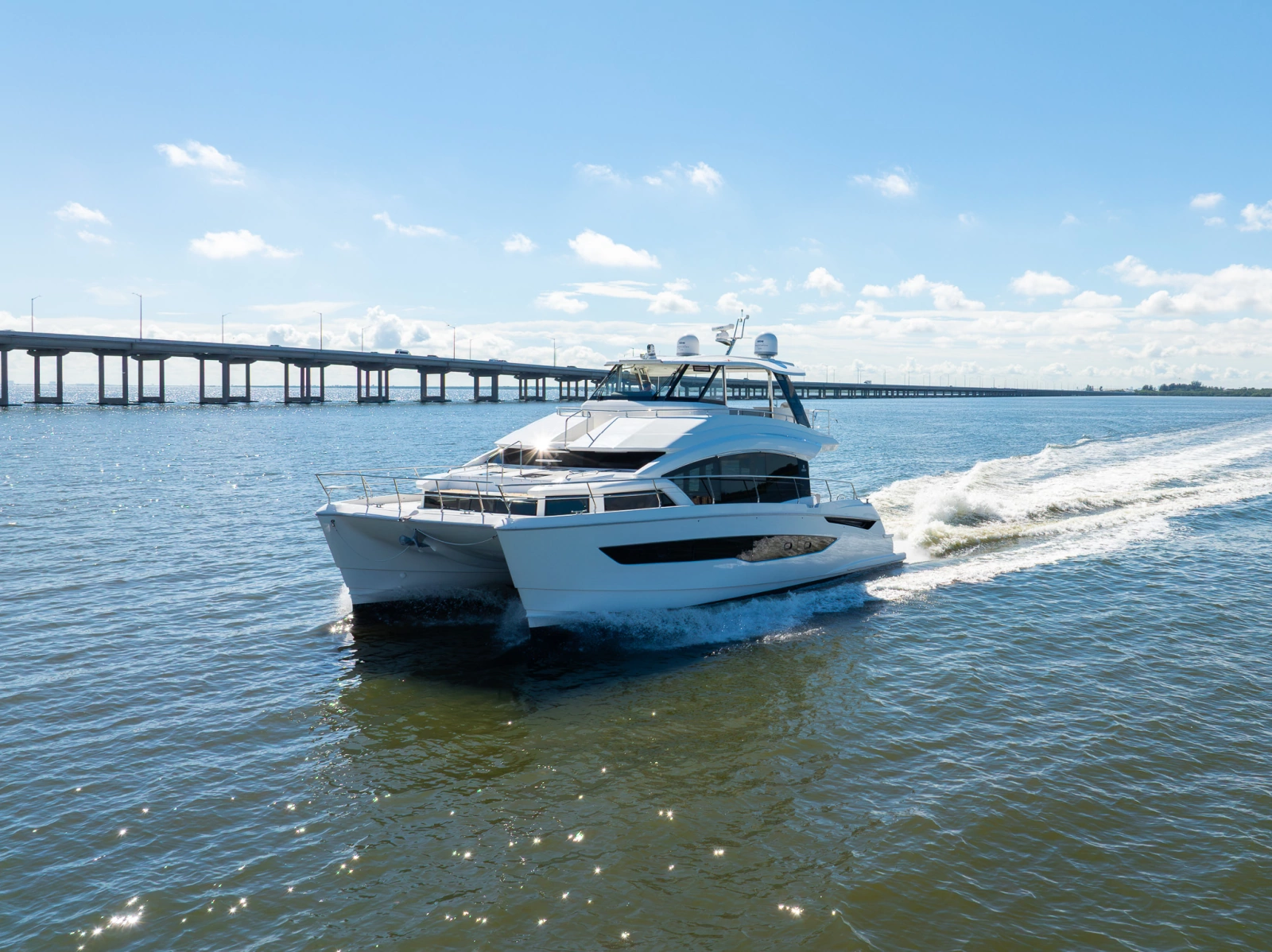 2022 Aquila 54 YACHT