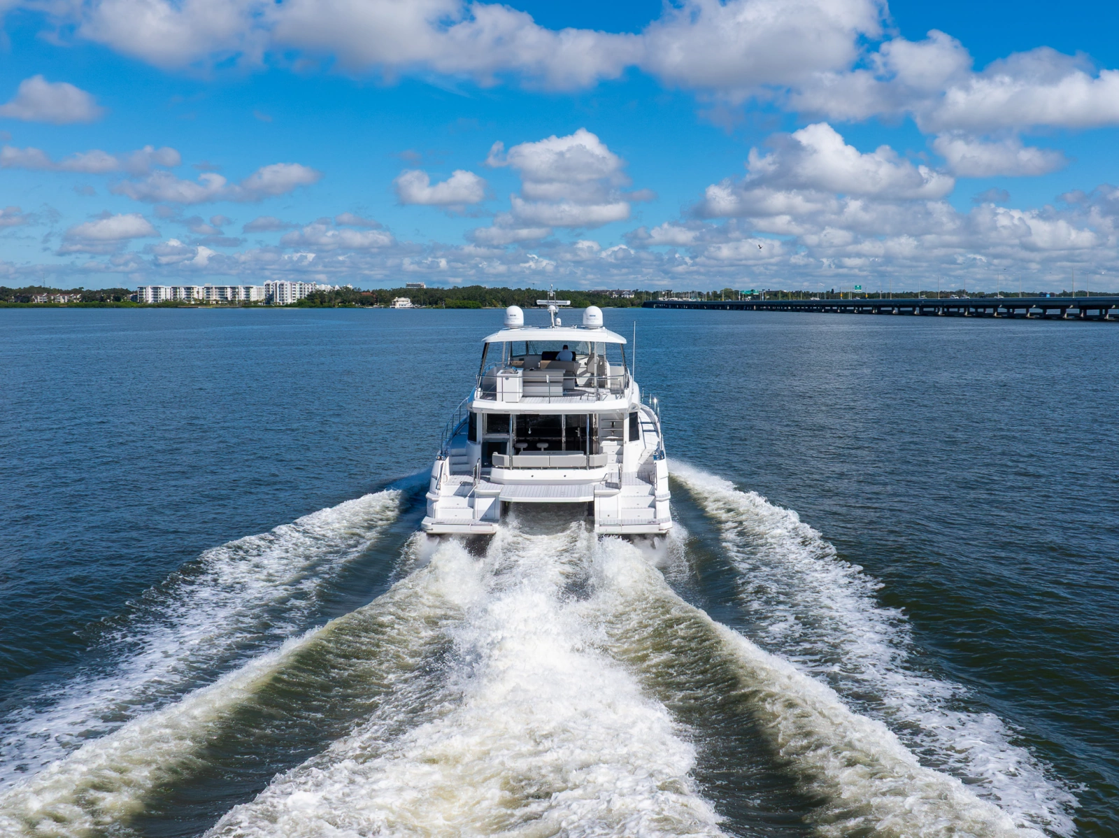 2022 Aquila 54 YACHT