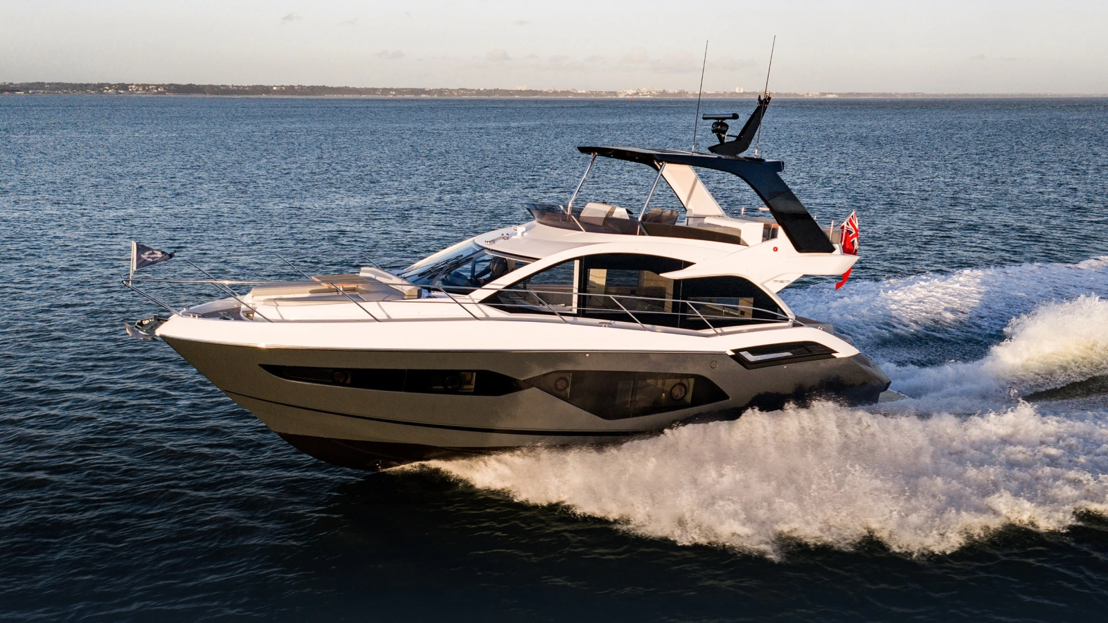 MANHATTAN 56 56ft Sunseeker Yacht For Sale