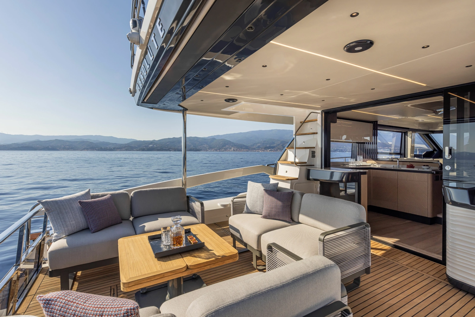56 FLY 56ft Absolute Yacht For Sale