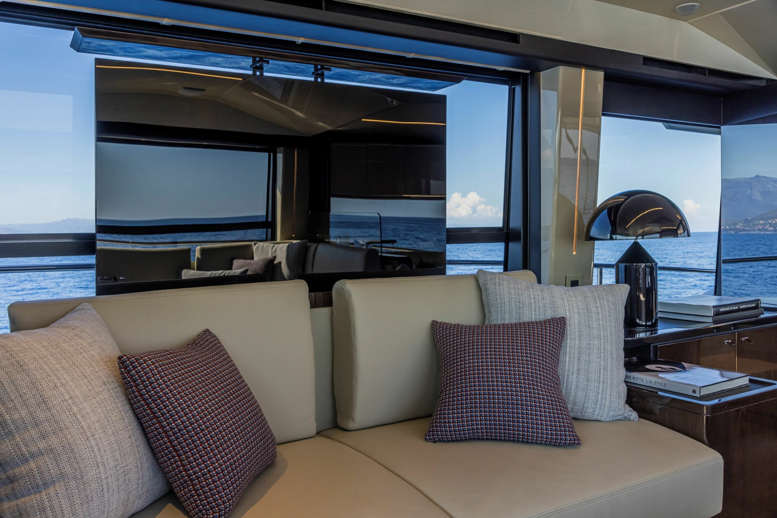 56 FLY 56ft Absolute Yacht For Sale