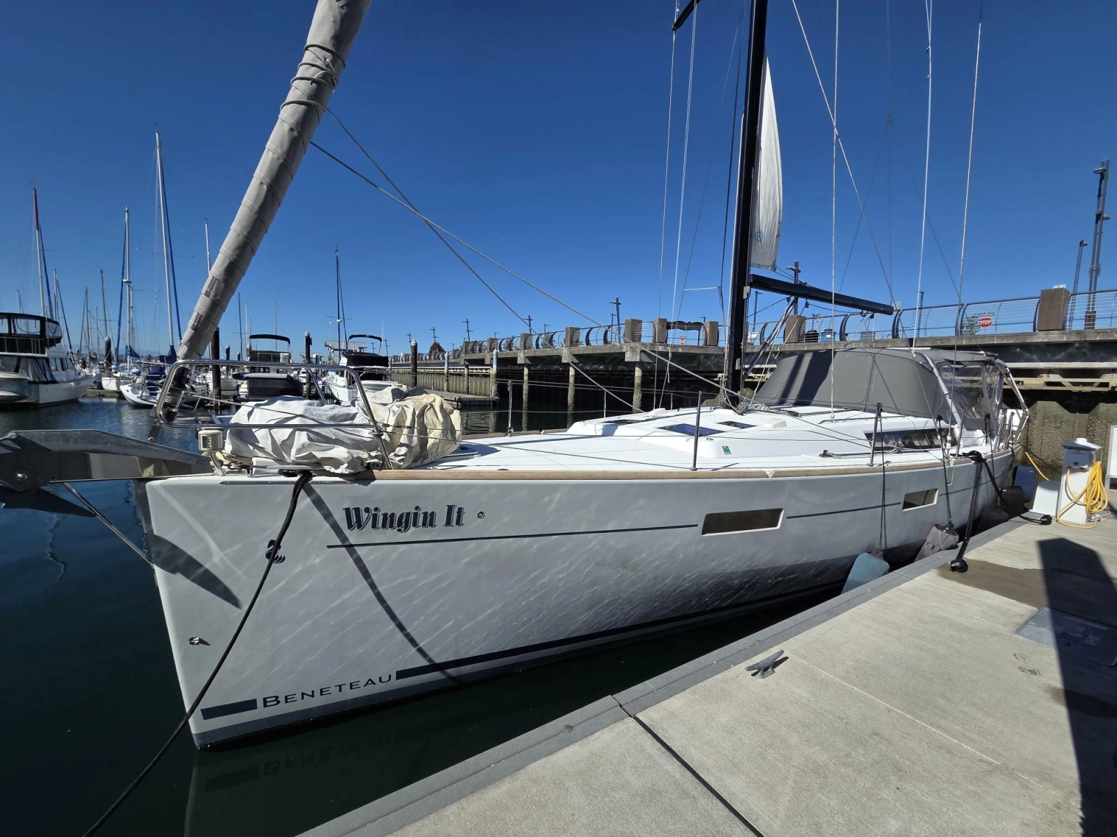 2014 Beneteau Oceanis 45  
