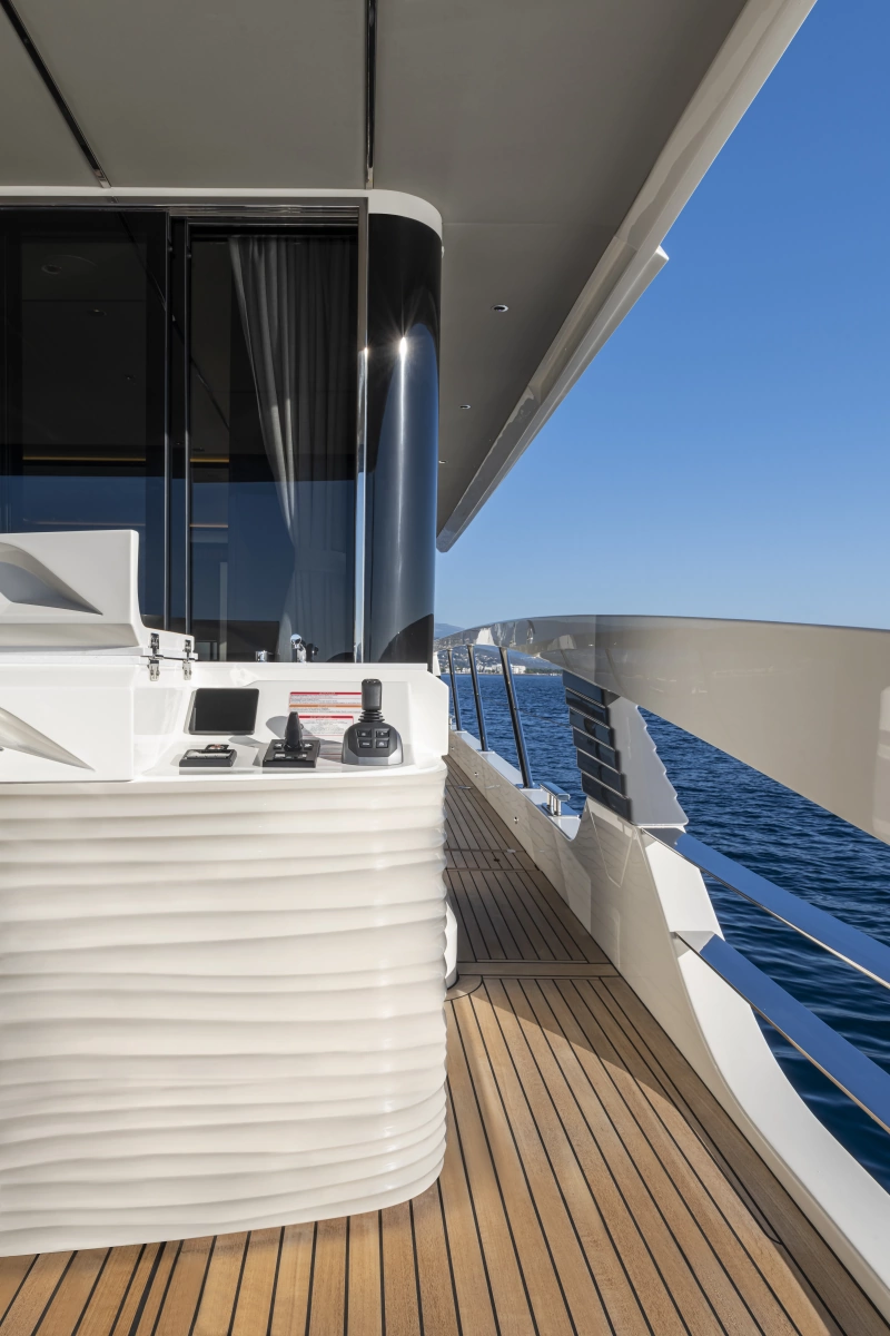NAVETTA 75 75ft Absolute Yacht For Sale