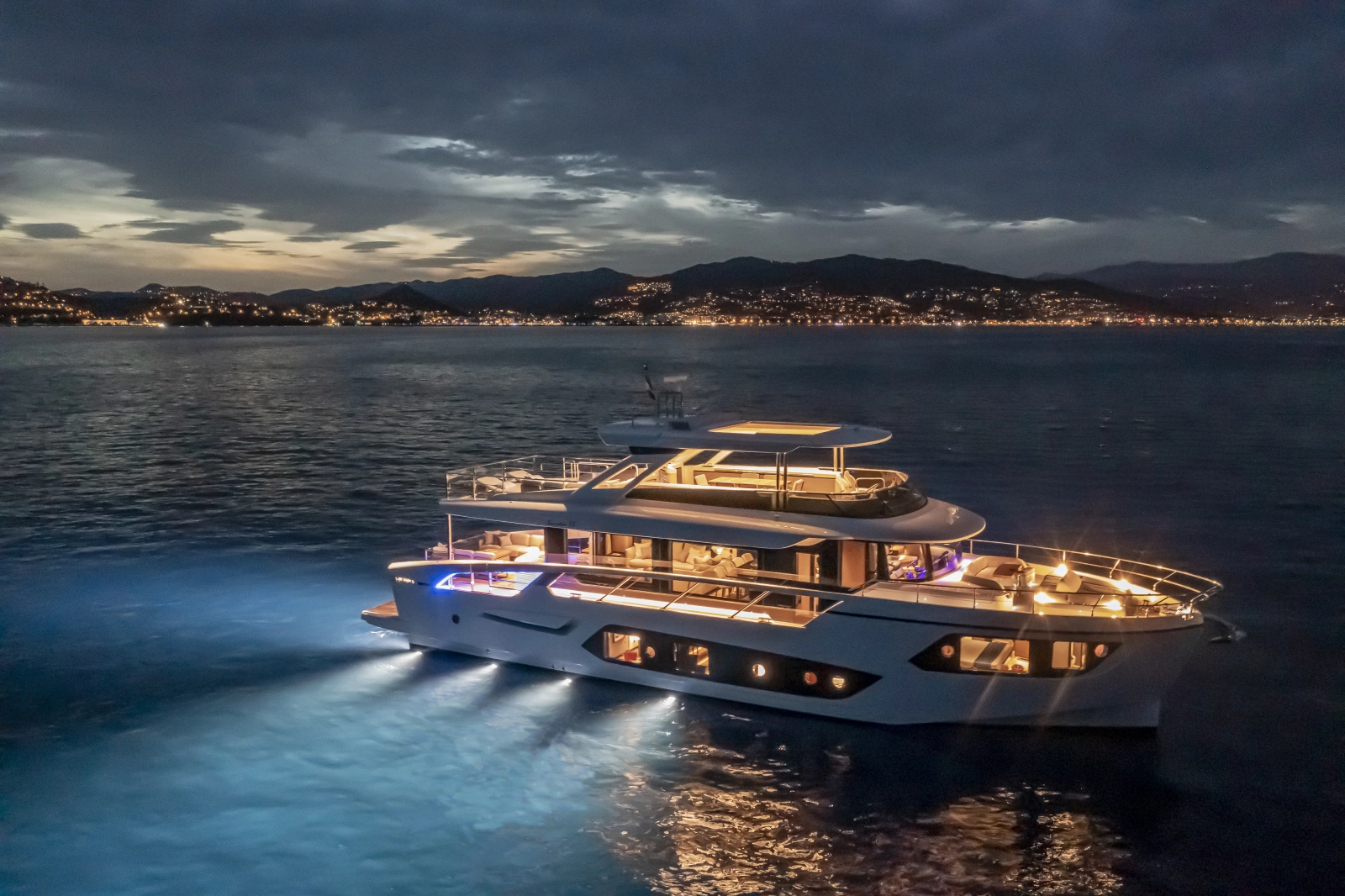 NAVETTA 75 75ft Absolute Yacht For Sale