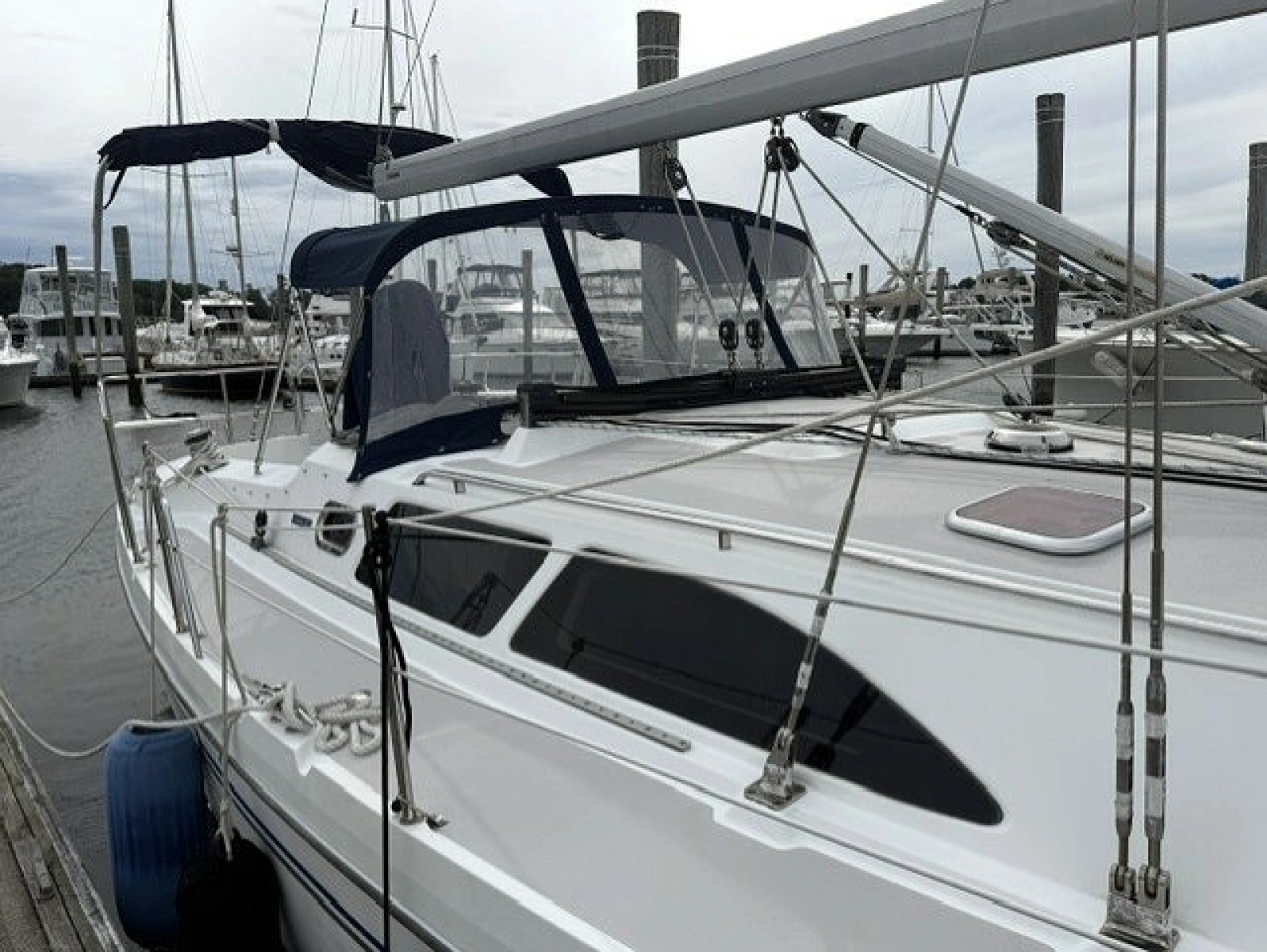 2009 Catalina 387
