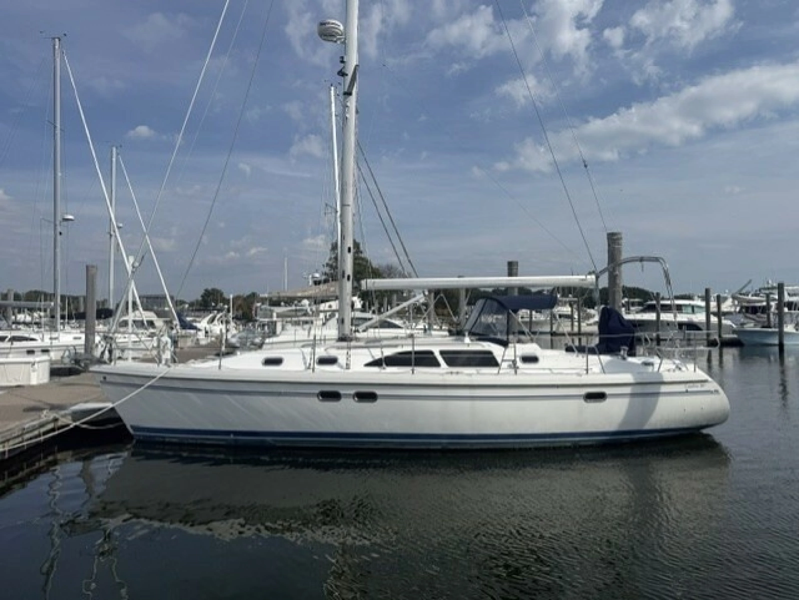2009 Catalina 387