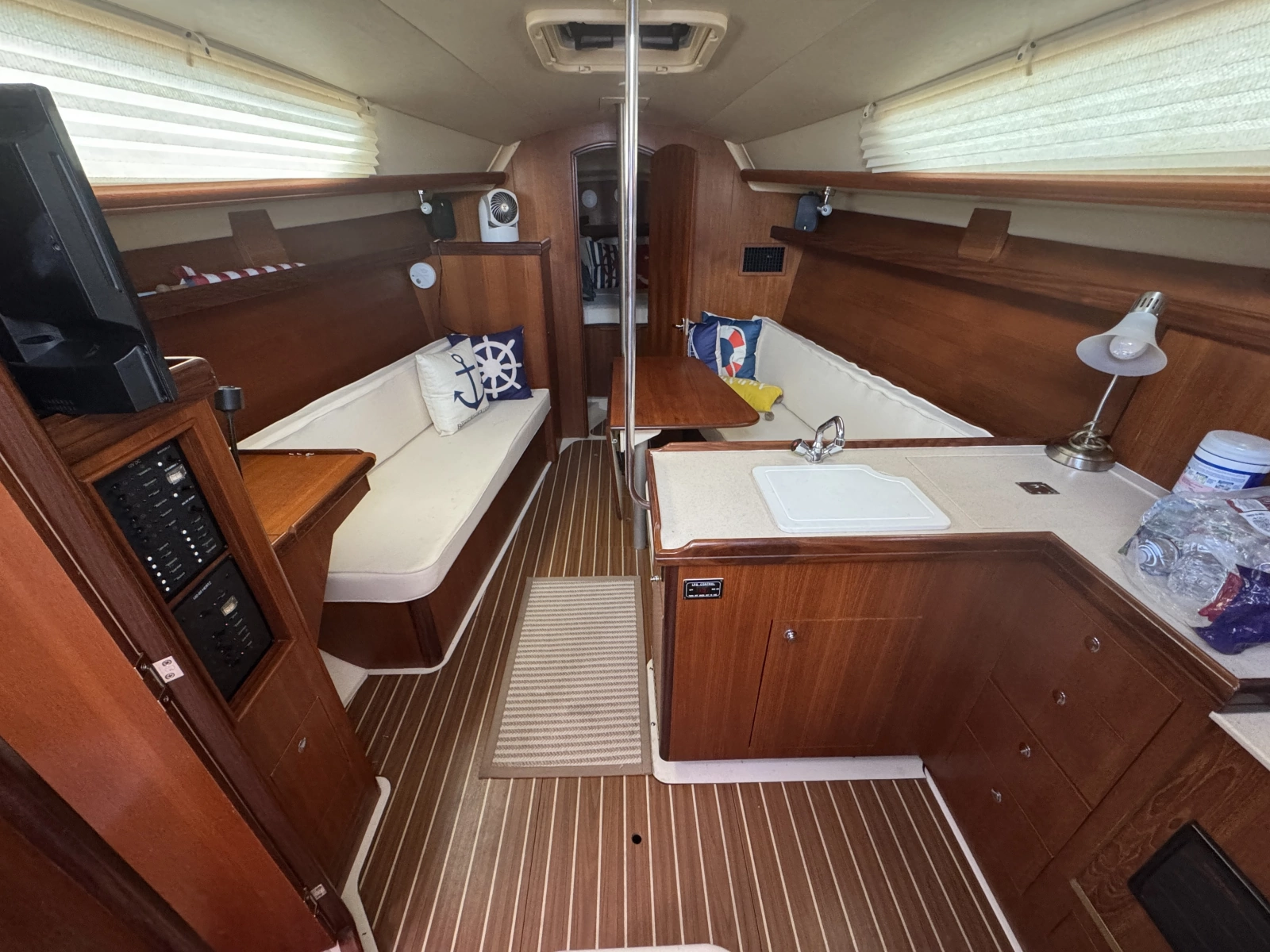 2007 Hunter 31