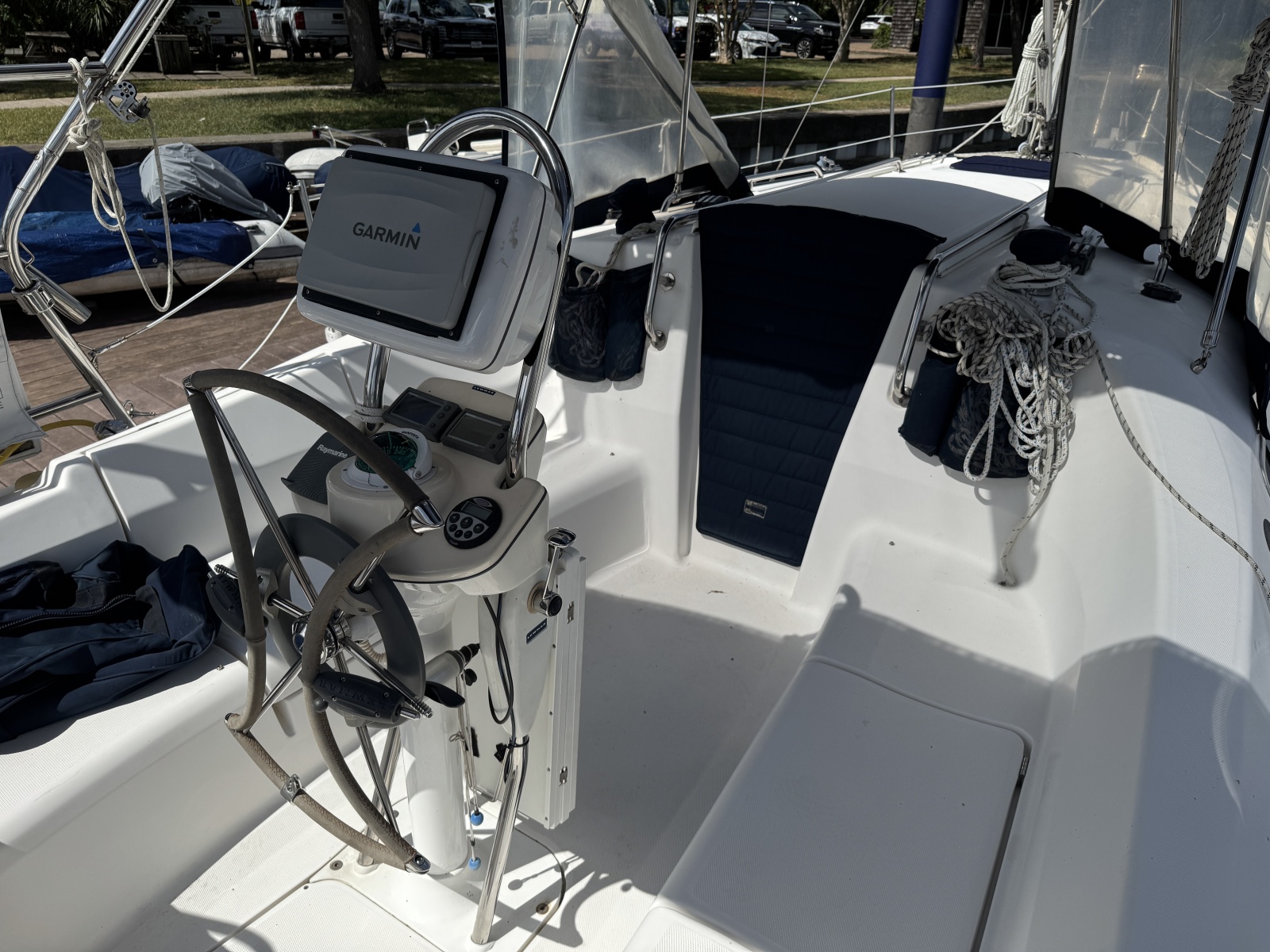 2007 Hunter 31