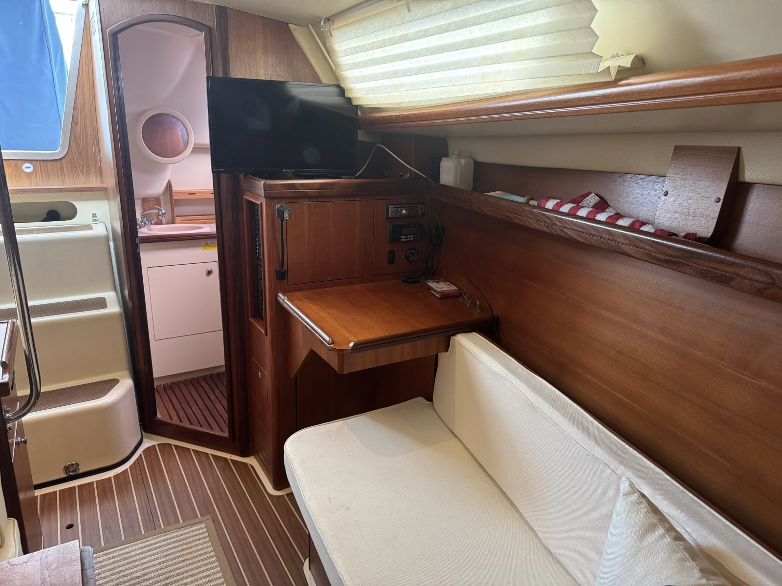 2007 Hunter 31