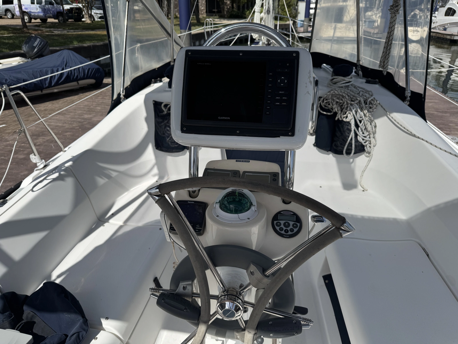 2007 Hunter 31