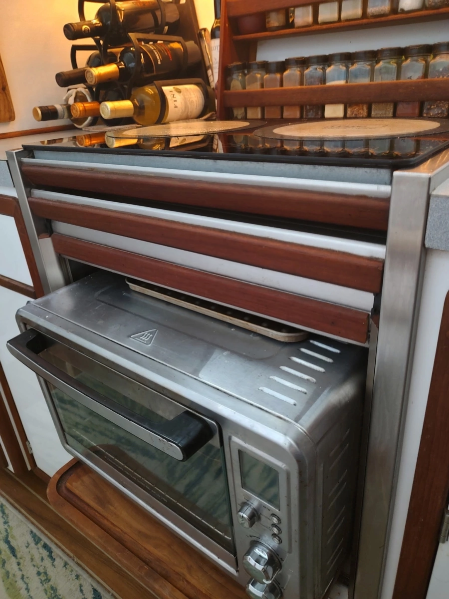 31 Galley Convection Oven