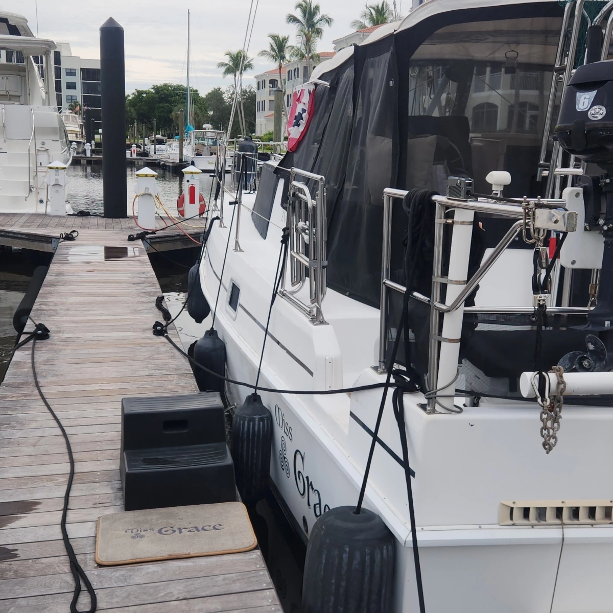 16 Stern Port
