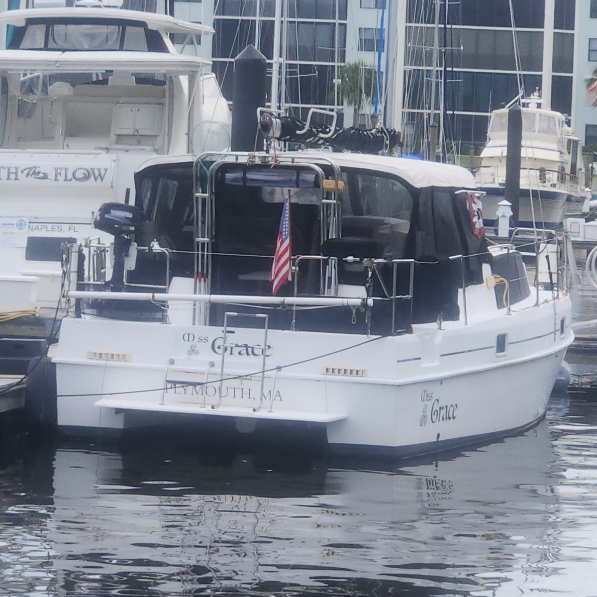 8 Stern Starboard