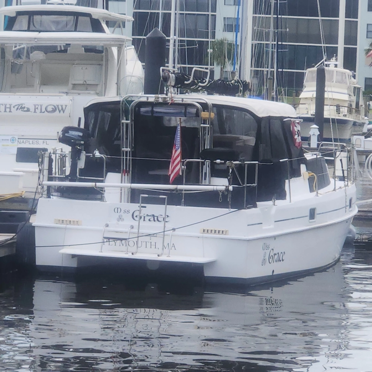 8 Stern Starboard