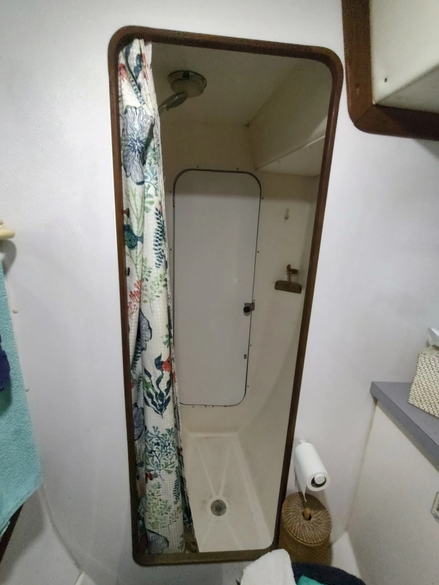 41 Shower Stall