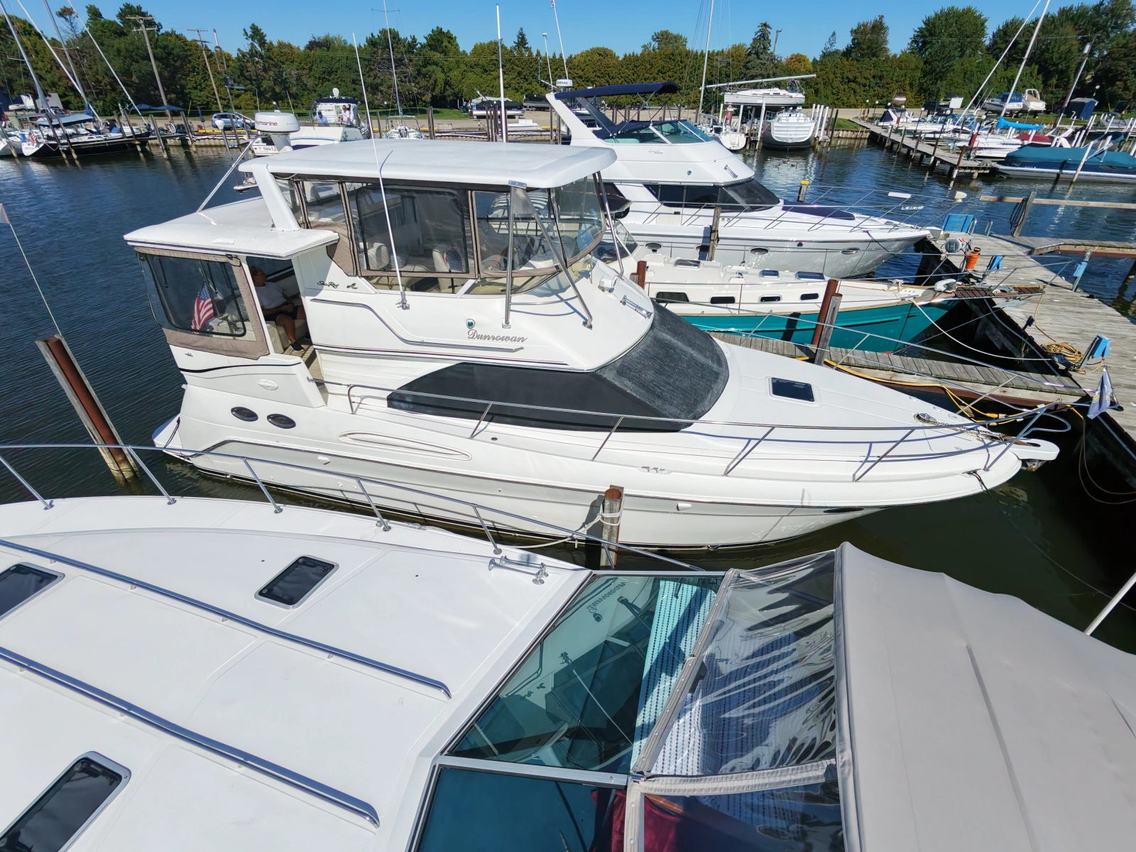 2000 Sea Ray 380 Aft Cabin