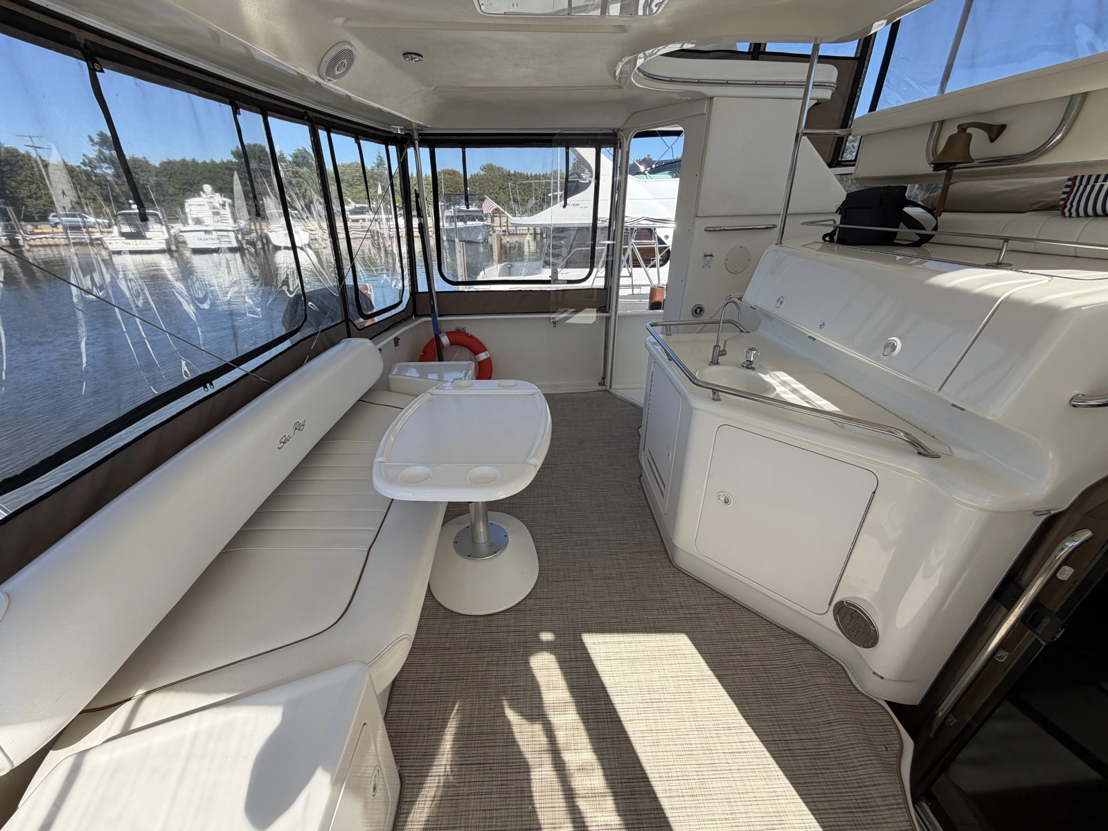 2000 Sea Ray 380 Aft Cabin