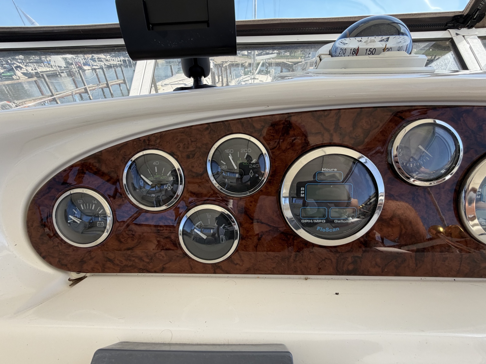 2000 Sea Ray 380 Aft Cabin